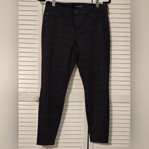NWOT Liverpool Petite Skinny Pants Black Textured 6/28